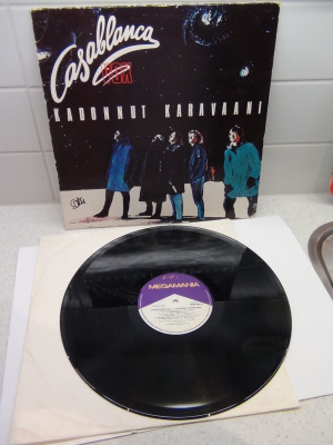 CASABLANCA VOX , KADONNUT KARAVAANI