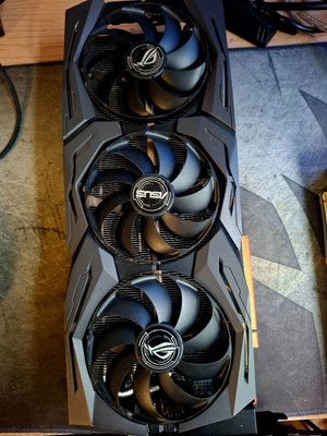 Asus ROG Strix AMD RX 5600 XT 6GB