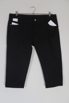 KUVANMUKAISET CAPRIHOUSUT KOKO XL / 46