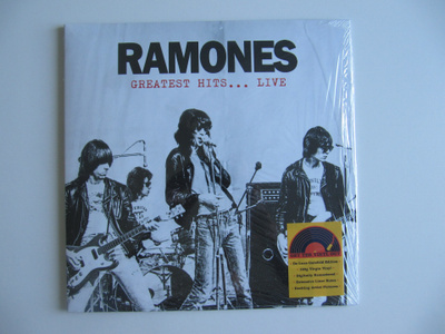 Ramones Greatests Hits... Live LP GF Avattavat kannet