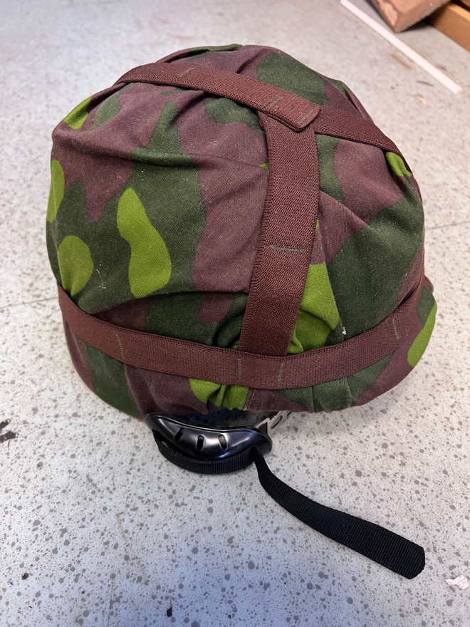 M88 Viper airsoftkypärä + kypärähuppu