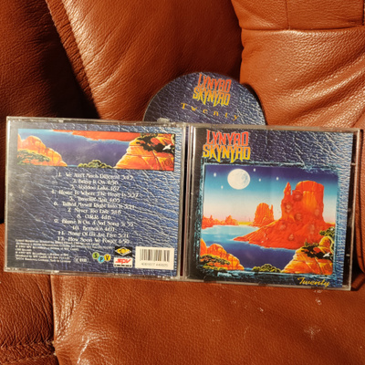 LYNYRD SKYNYRD -Twenty CD.
