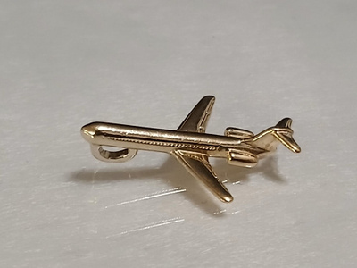 Finnair Hopea kullattu Lentokone-koru / -riipus