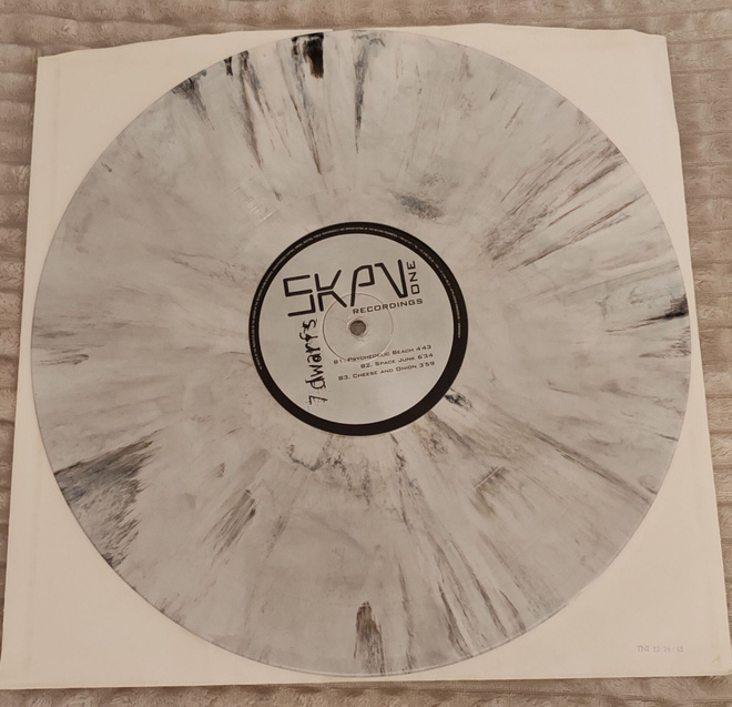 7 Dwarfs Untitled 12" 33 1/3 rpm