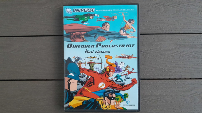 DVD: Justice Leauge / Oikeuden Puolustajat: Uusi Rintama (DC