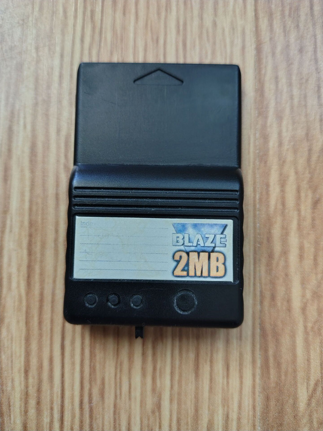Playstation PS 2 MB muistikortti