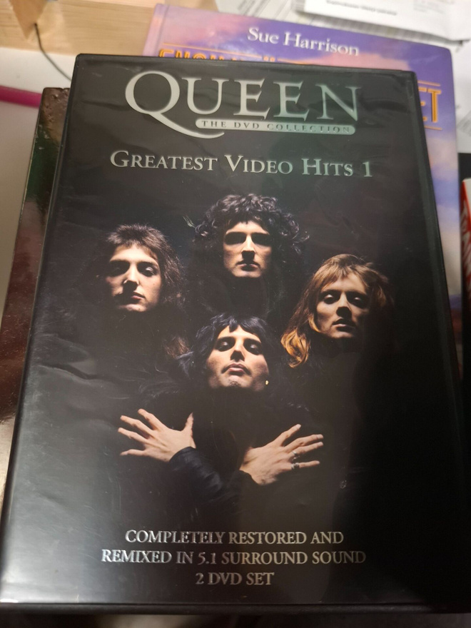 Queen greatest video hits vol 1