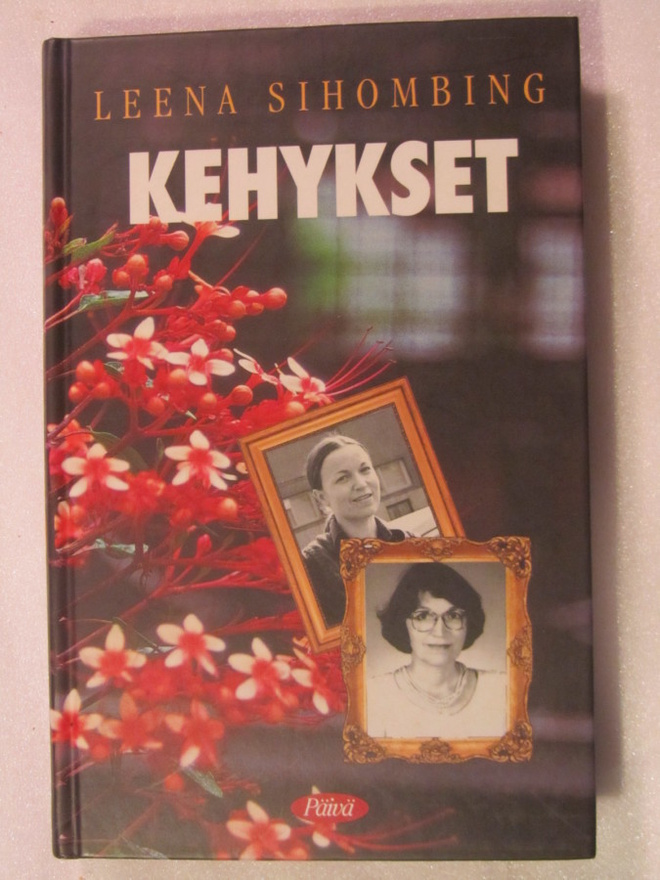 Leena Sihombing • Kehykset