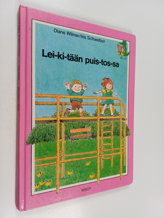 Diane Wilmer : Lei-ki-tään puis-tos-ssa