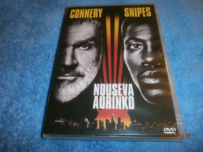 NOUSEVA AURINKO - DVD