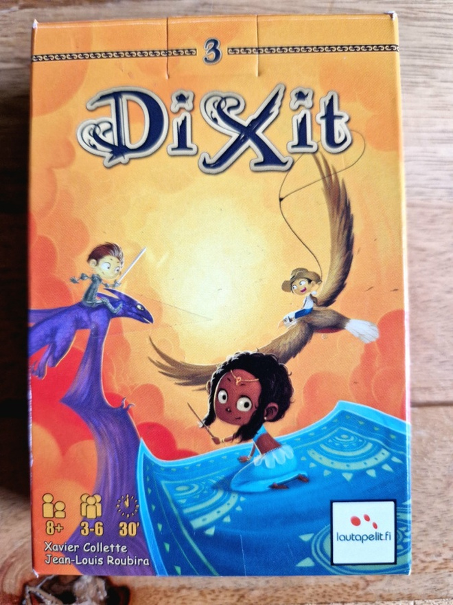 Dixit 3 84 kpl lisäkorttia .uudenveroiset