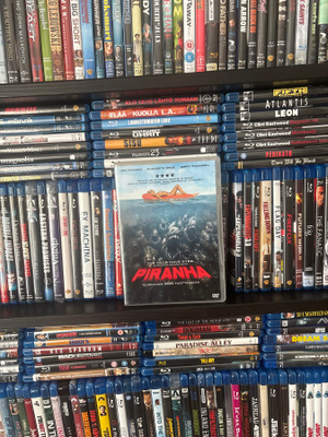Piranha (2010) suomijulkaisu
