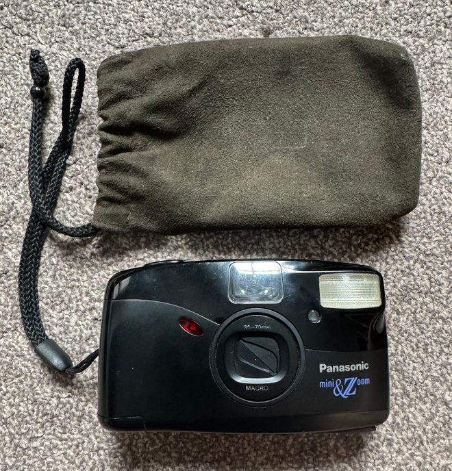 Panasonic C-D2200ZM