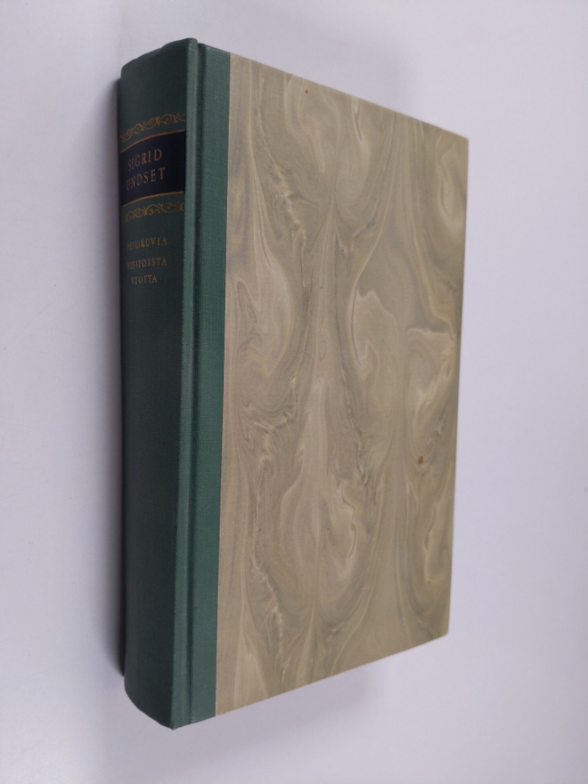 Sigrid Undset : Peilikuvia ; Yksitoista vuotta