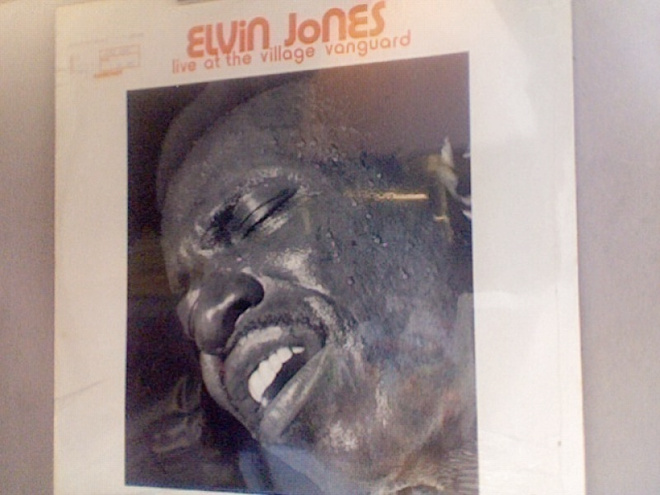 ELVIN JONES : LIVE AT THE VILLAGE VANGUARD: VINYYLI  LP 1974