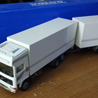 ?Conrad Volvo F10 Eurotrotter 1:50 – Pienoismalli - pikkukuva 1
