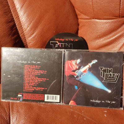 THIN LIZZY -whiskey in the jar CD.