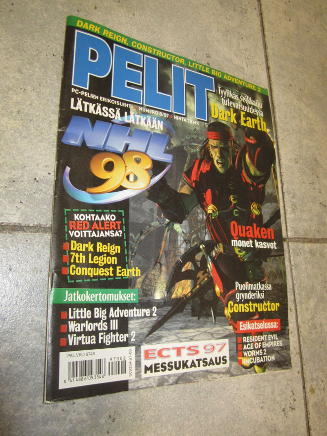 Pelit lehti 8 /97 ; hienokuntoinen lehti