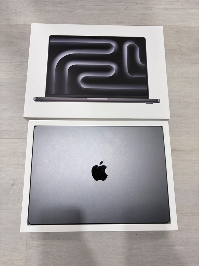 Apple MacBook Pro 14 M5 16/1TB space black
