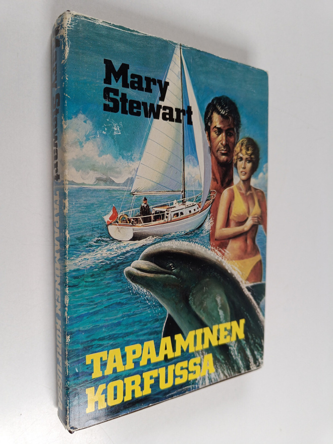 Mary Stewart : Tapaaminen Korfussa : jännitysromaani