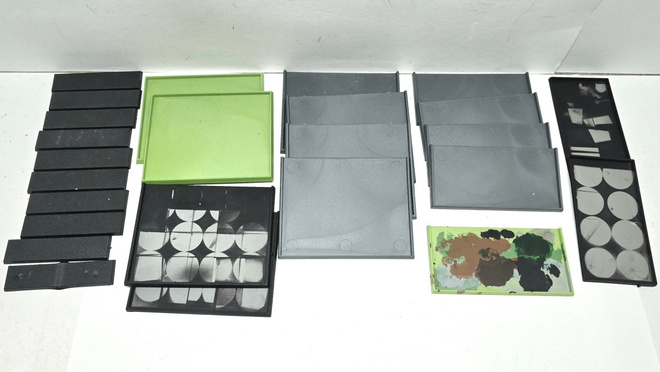 WHFB - 15kpl Movement Trays + 10kpl alustoja [F76]