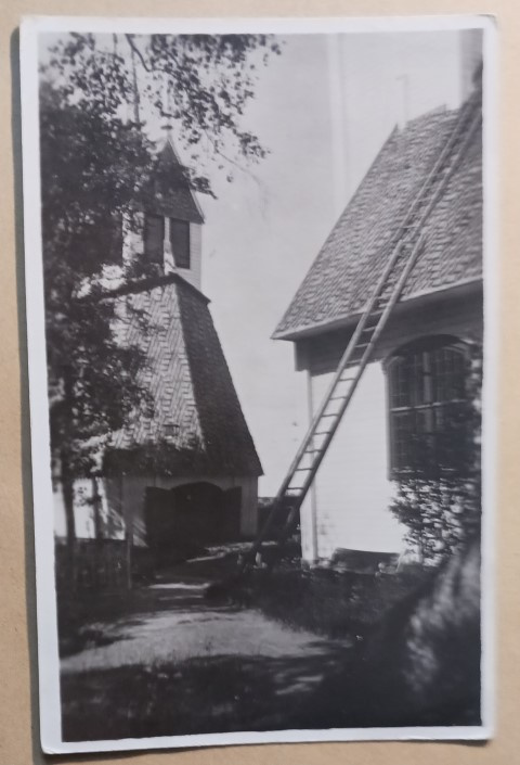 Tornio, kirkko ja kellotapuli, valokuvapk, p. 1934 Ruotsiin