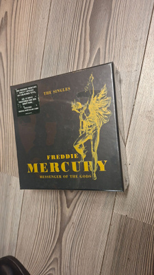 Freddie Mercury:Singles 13 Seiskaa MINT