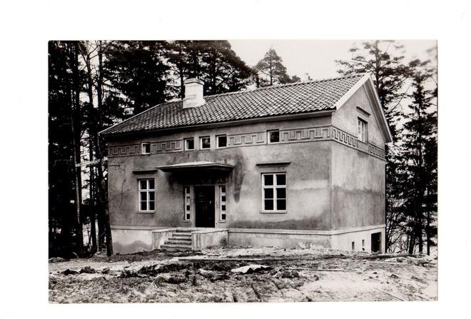 Arabian posliinitehtaan työnjohtajan asunto 1928