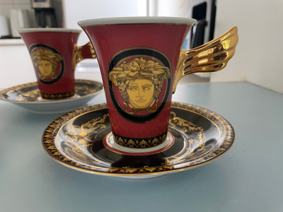 Rosenthal Versace Medusa Red – 18 osan astiasto, 3 hengelle