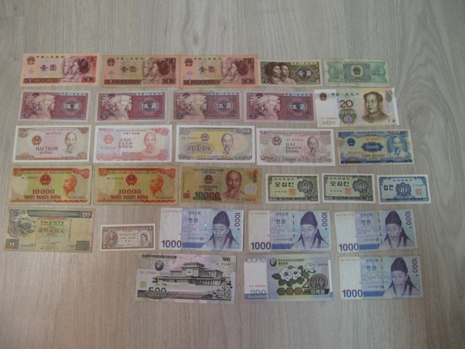 Ulkolaisia seteleitä mm.Kiina ,Vietnam  ym. 29 kpl.