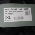 DIADORA tuulitakki L/XL- koko lenkkeilyyn. - pikkukuva 5