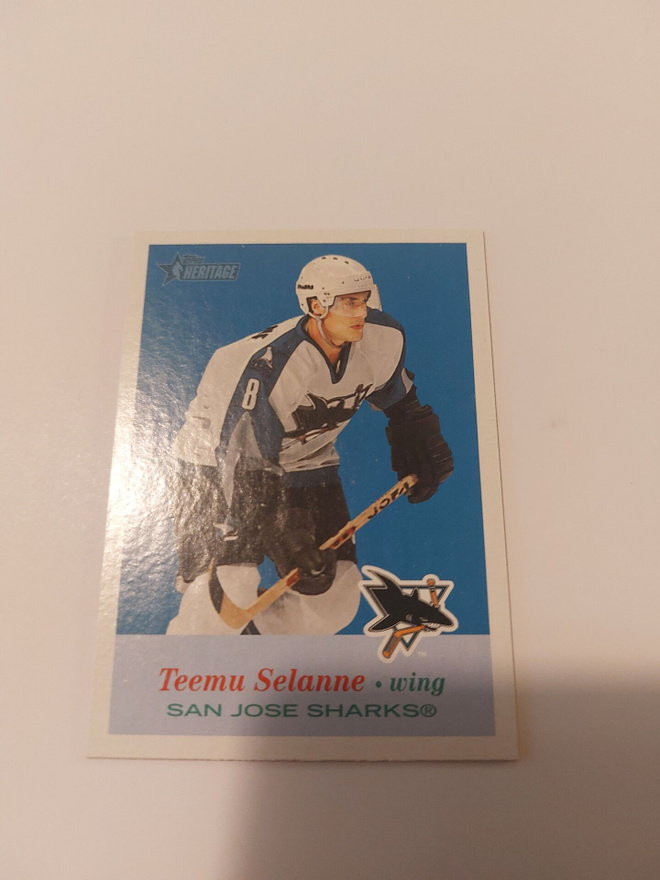 2001-02 Topps Heritage #18 Teemu Selänne
