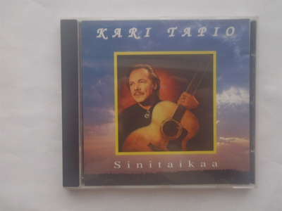KARI TAPIO - SINITAIKAA . cd ( Hyvä kunto )