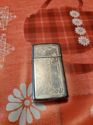 Venetsia zippo mini