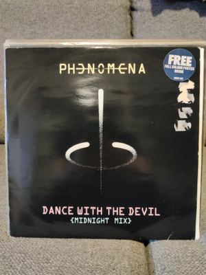 Phenomena Dance with the devil