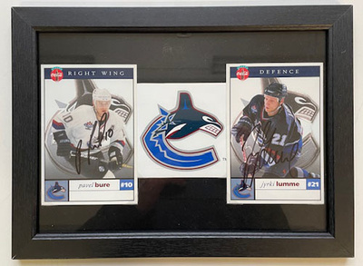 Vancover Canucks Taulu Pavel BURE ja Jyrki LUMME NIMMAREILLA