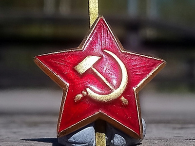 CCCR - Tähti. Halkaisija - 22 mm. Ehjät piikit.