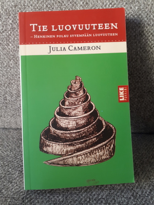 Julia Cameron: Tie luovuuteen -pokkari-