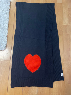 Uusi Hugo Boss huivi 45x210 cm