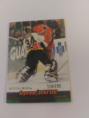 1999-00 Pacific Emerald Green #22 Byron Dafoe /199