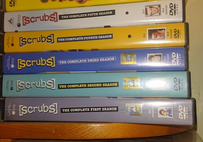 Tuho-osasto Scrubs kaudet 1-5 suomitextit DVD