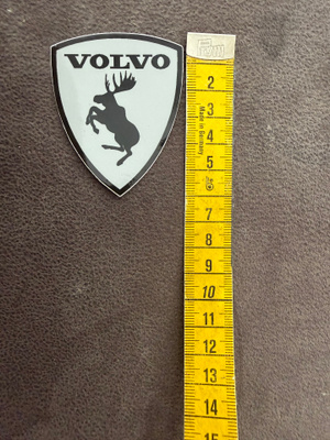 Volvo-hirvitarra harmaa
