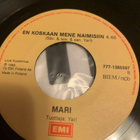 MARI: Auringossa * En koskaan mene naimisiin *FIN 1989 - pikkukuva 2
