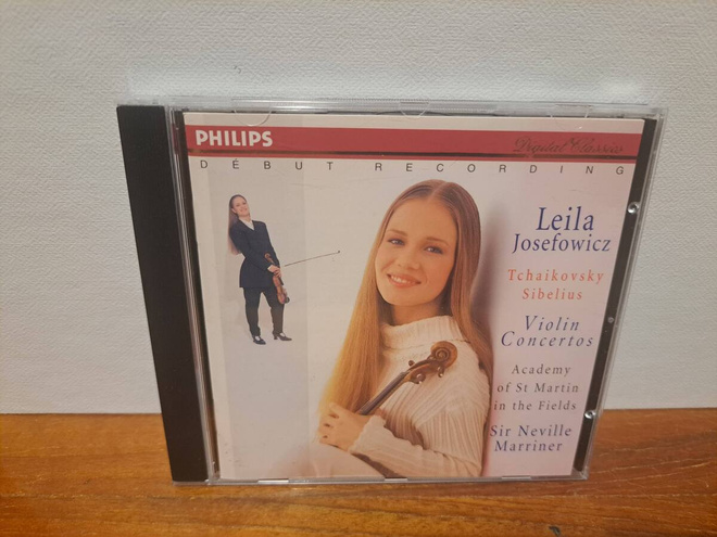Tchaikovsky/Sibelius:Violin concertos-Leila Josefowicz CD