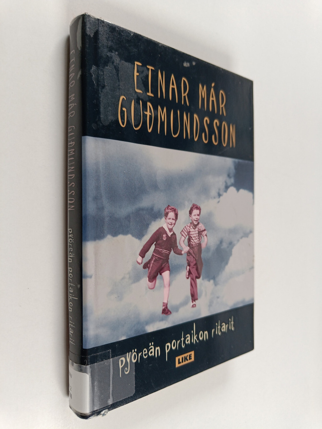 Einar Mar Gudmundsson : Pyöreän portaikon ritarit