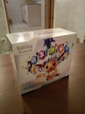 Prismatic evolutions etb
