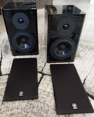 Yamaha NX-E800 HiFi kaiutinpari