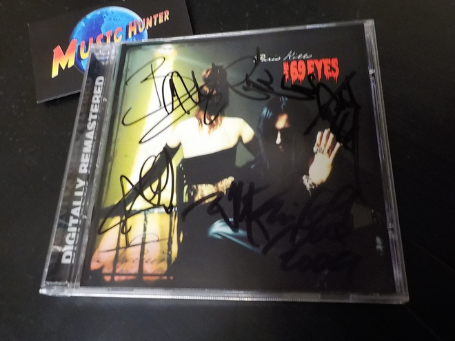 69 EYES - PARIS KILLS CD KOKO BÄNDIN NIMMAREILLA