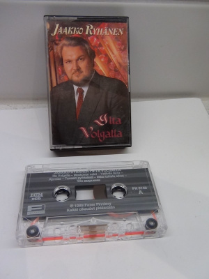 JAAKKO  TYHÄNEN, ILTA  VOLGALLA