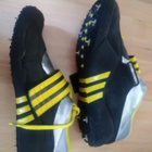 Keihäänheittopiikkarit. Noin 42-kokoa. Adidas - pikkukuva 2